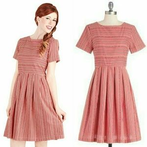 Modcloth Along for the Carnival Ride dress L