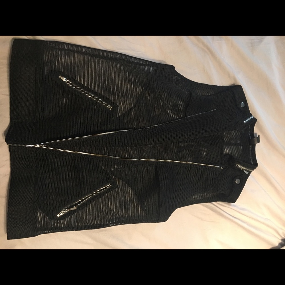 Reflex mesh vest