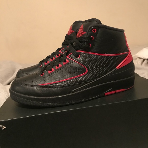 Jordan’s 2 - Picture 1 of 2