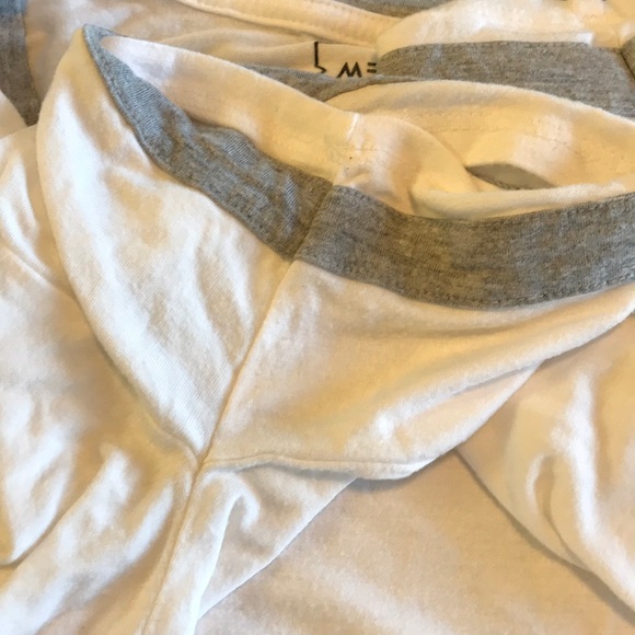 GUC me to we with gray ringer crop size S - Picture 3 of 4