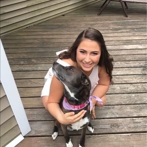 Meet your Posher, Abby