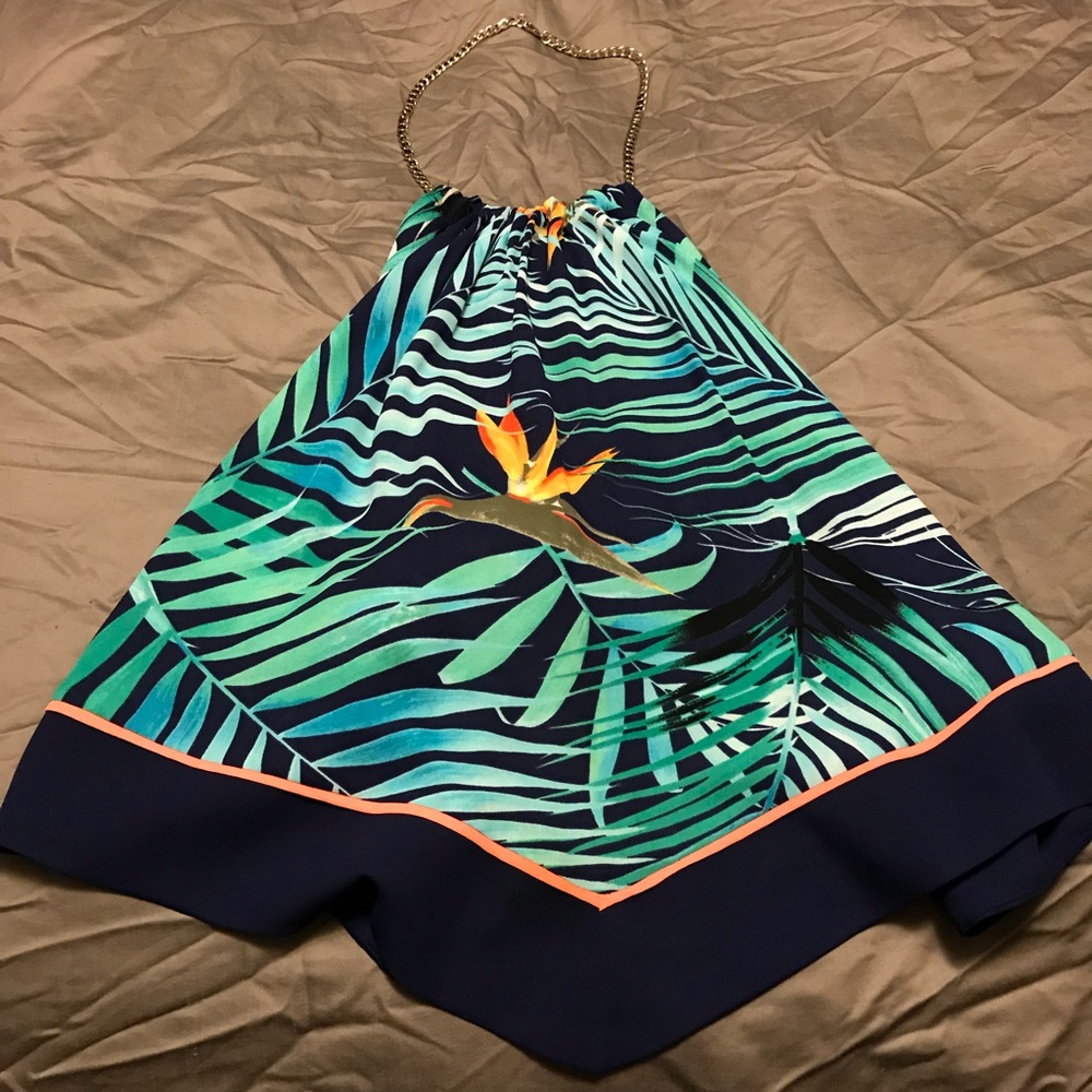 Hawaiian top