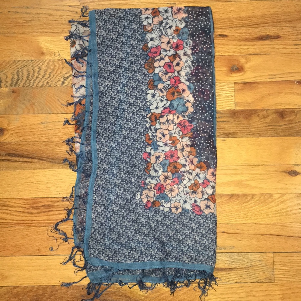 Perfect Fall Scarf - Picture 2 of 2