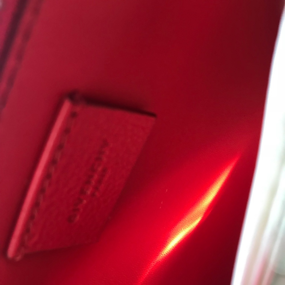 New antigona crossbody SOLD - Picture 4 of 6