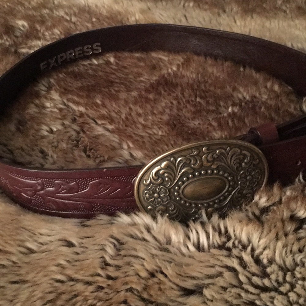 ANTIQUE BRASS BUCKLE ITALIAN LEATHER BELT