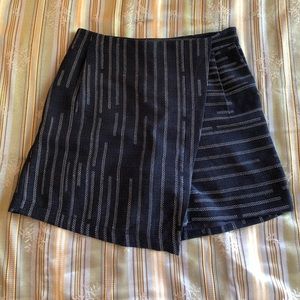 Anthropologie skort!