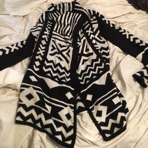 Black and white Aztec print sweater