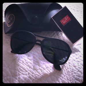 Ray Bans New and Polarized !