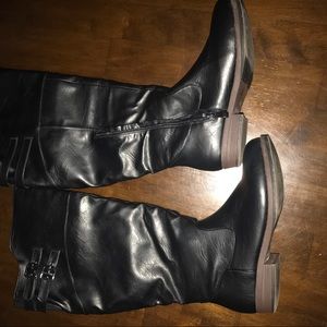 Black wide calf boots