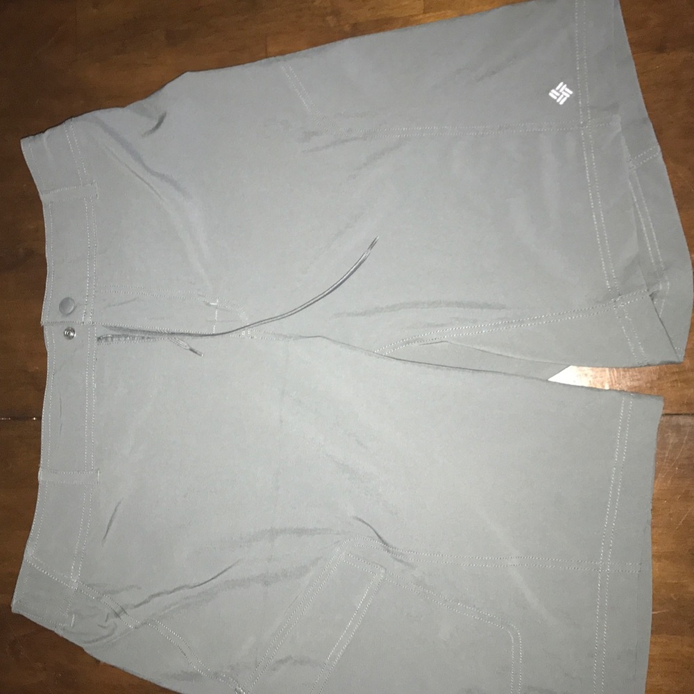 Columbia shorts