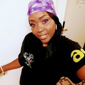 Meet your Posher, Saundra
