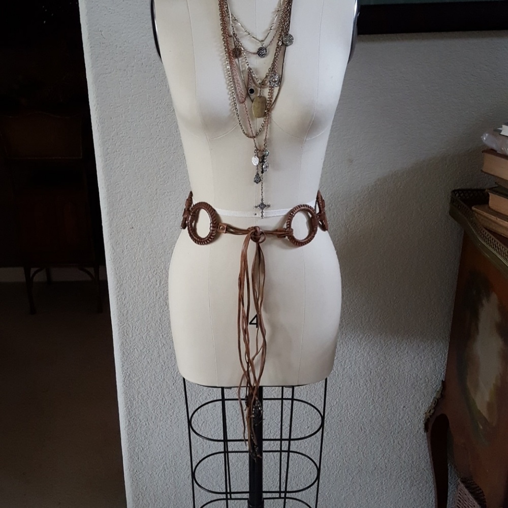 Vintage Cognac Leather Braided Circle Tie Belt