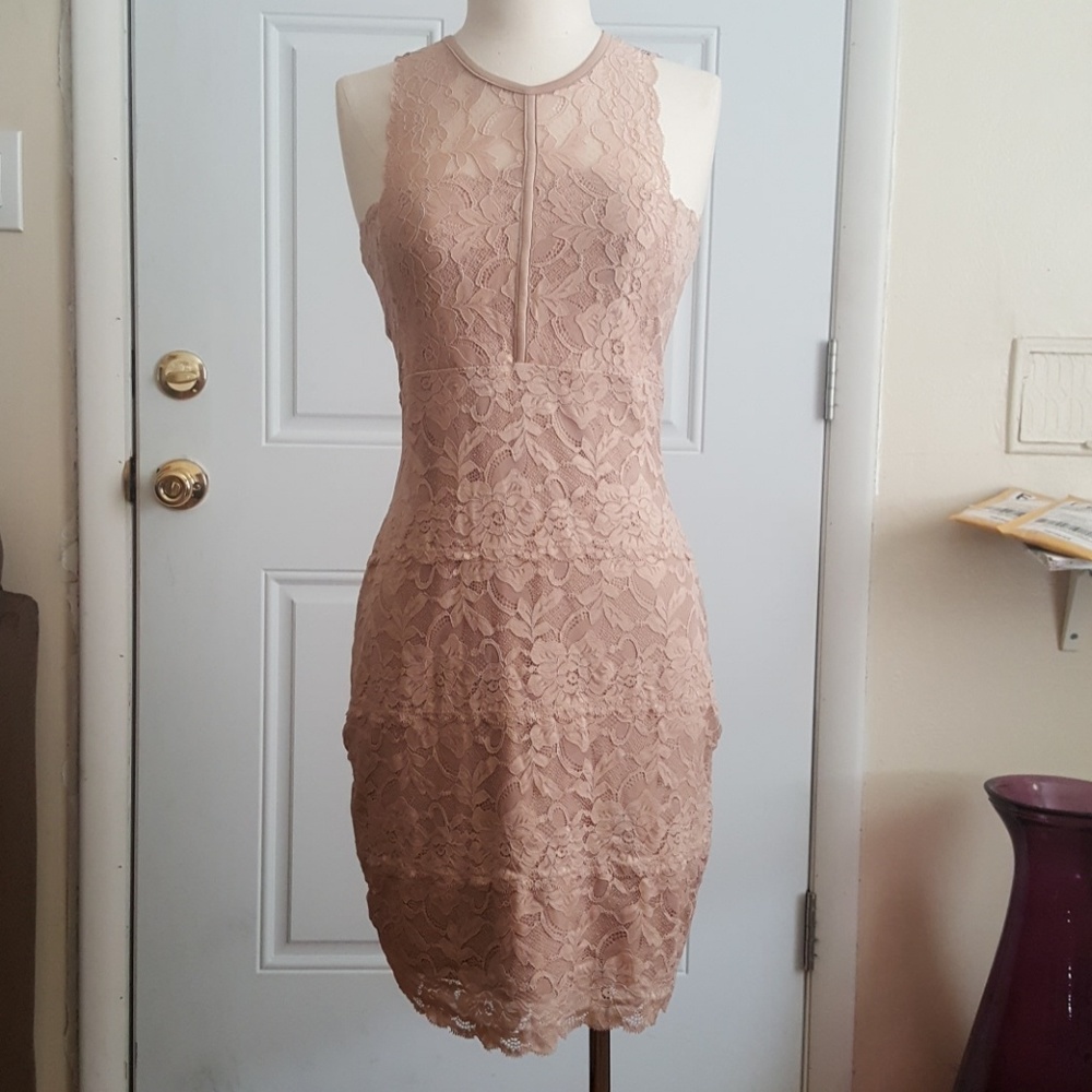 *SOLD*  GUESS Lace Dress