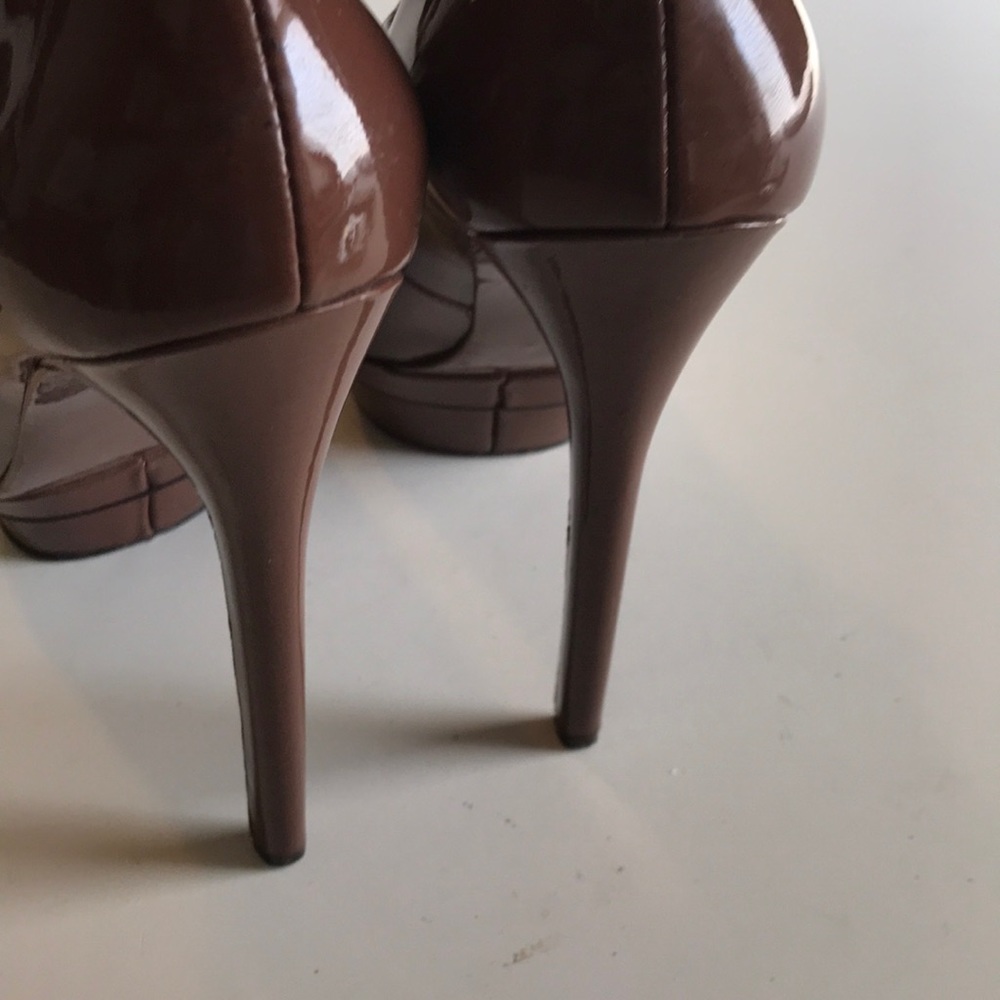 B. Brian Atwood stiletto platforms💥💥sake 1 hr - Picture 5 of 7
