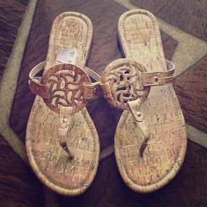 American Eagle Cork looking flip flops
