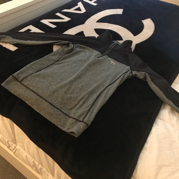 Victoria’s Secret PINK Ultimate Zip Pullover - Picture 2 of 3