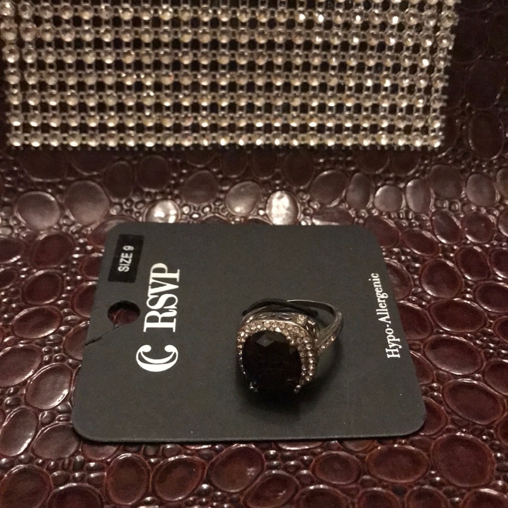 NWT black and silver ring