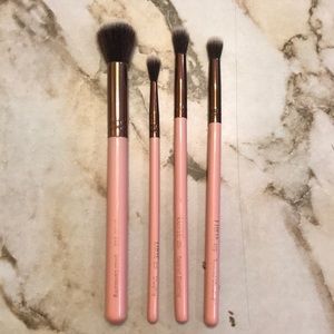 *PRICE DROP!* Luxie Makeup Brush Set