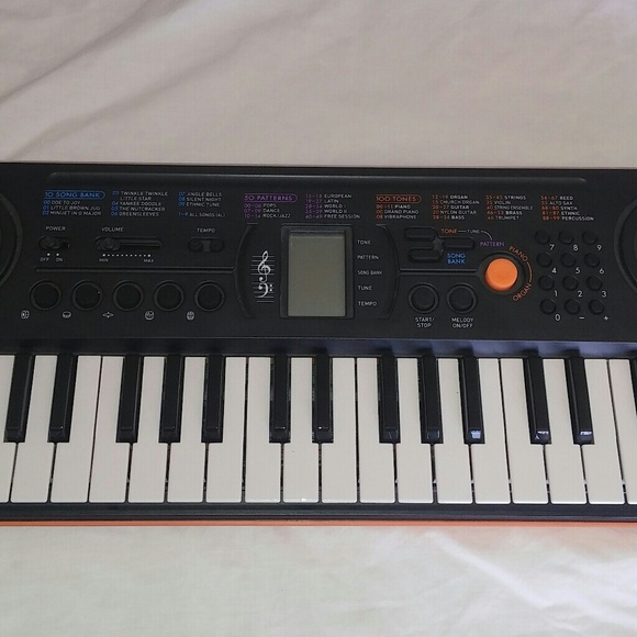 Casio SA-76 Electronic Keyboard - Picture 2 of 6