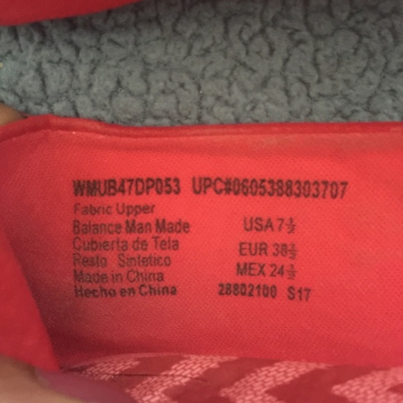 Red Flats - Picture 4 of 4