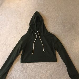 Cropped hoodie