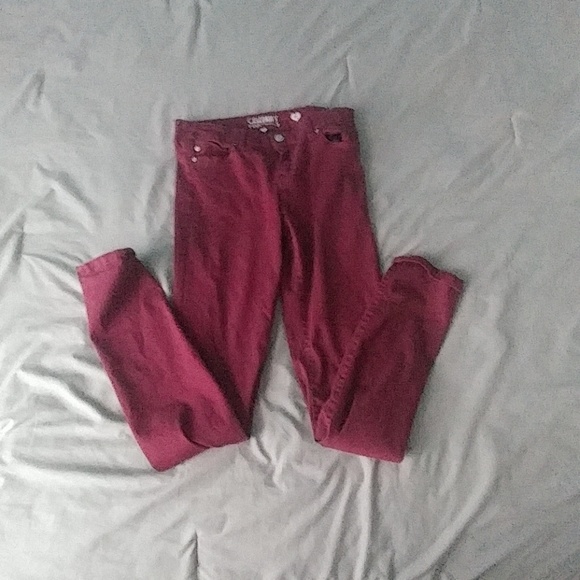 A pair of Maroon jeggings. - Picture 1 of 1
