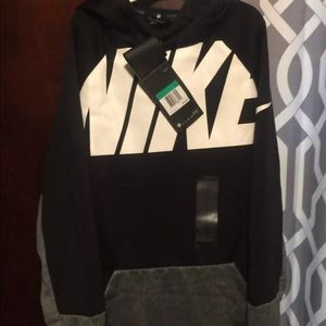 NIKE Youth xl hoodie. BNWT!!!