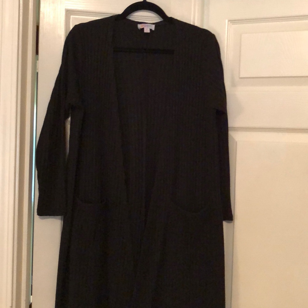 Lularoe solid black Sarah
