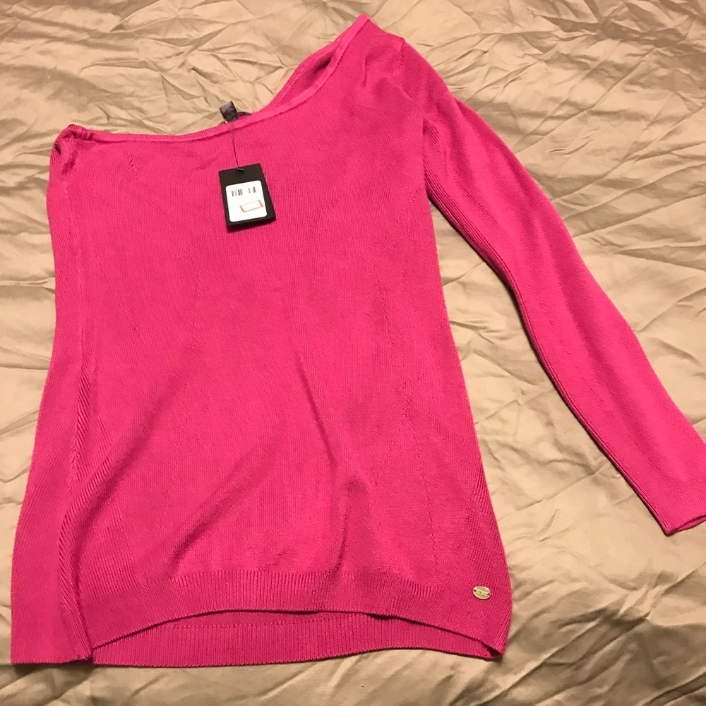 Soft pink top