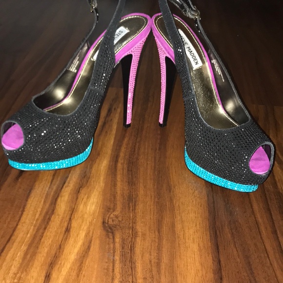 Steve Madden heels - Picture 3 of 7
