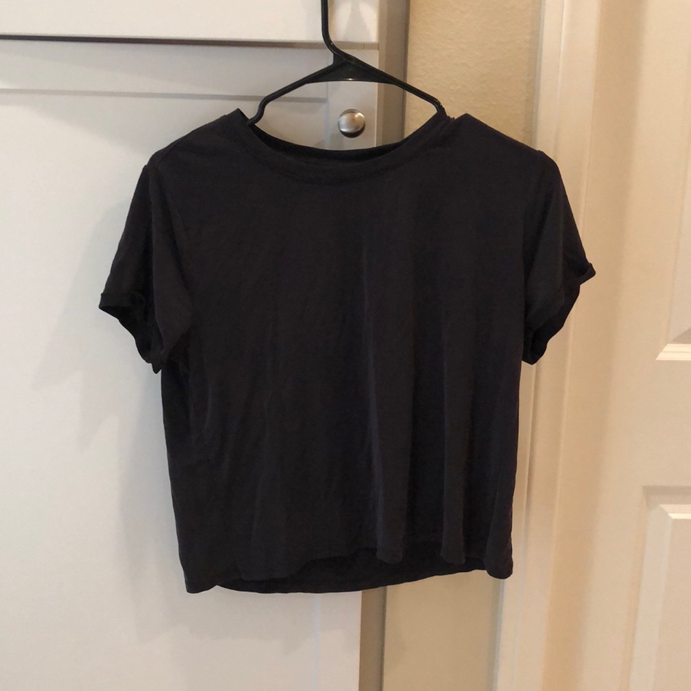 black t-shirt