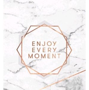 Meet your Posher, Madeline