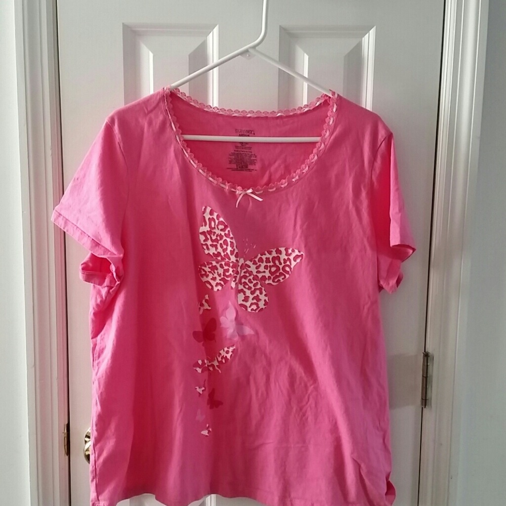 Women's pink butterfly shirt