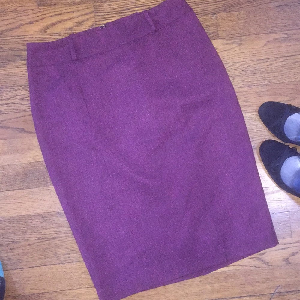 Maroon Tailored Lined Skirt with Slit