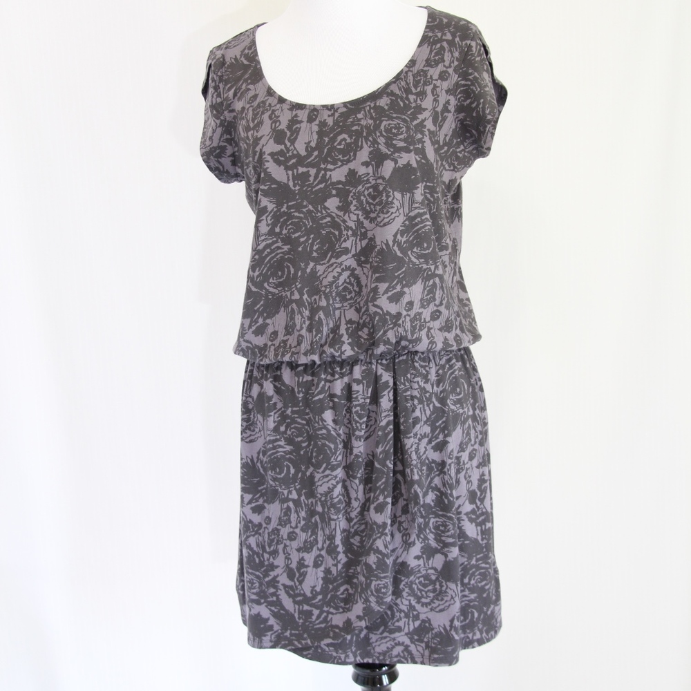 EUC Banana Republic Knit Dress
