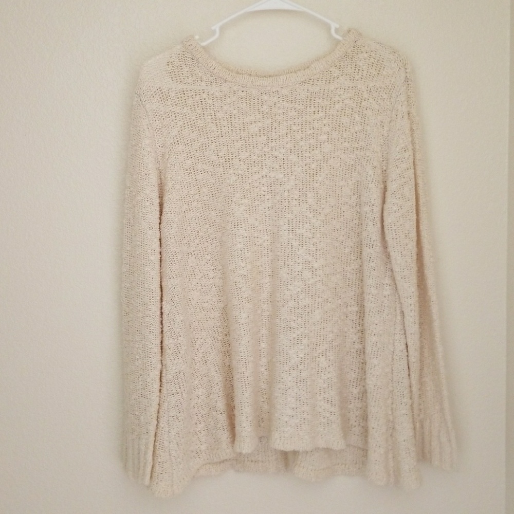 Backless sweater - Picture 3 of 3