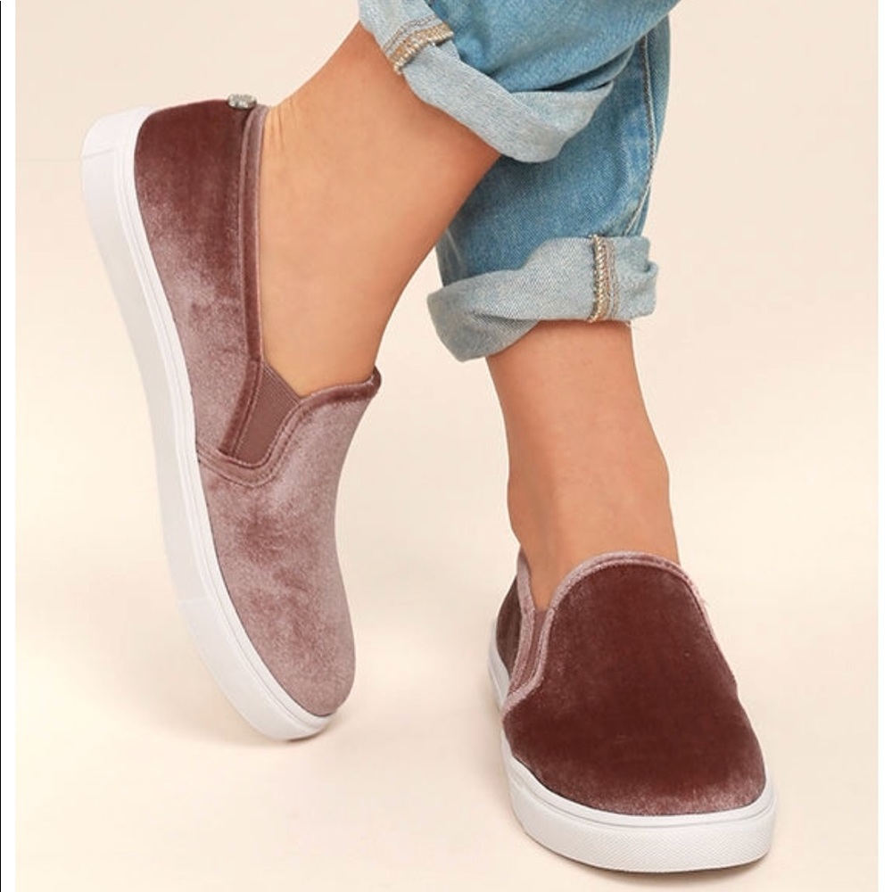 Steven Madden Velvet Blush Pink Slip Ons