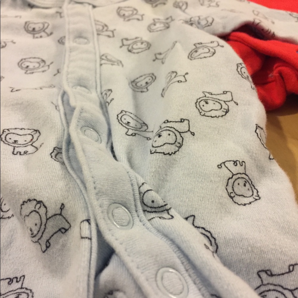 Newborn PJs bundle - Picture 2 of 5