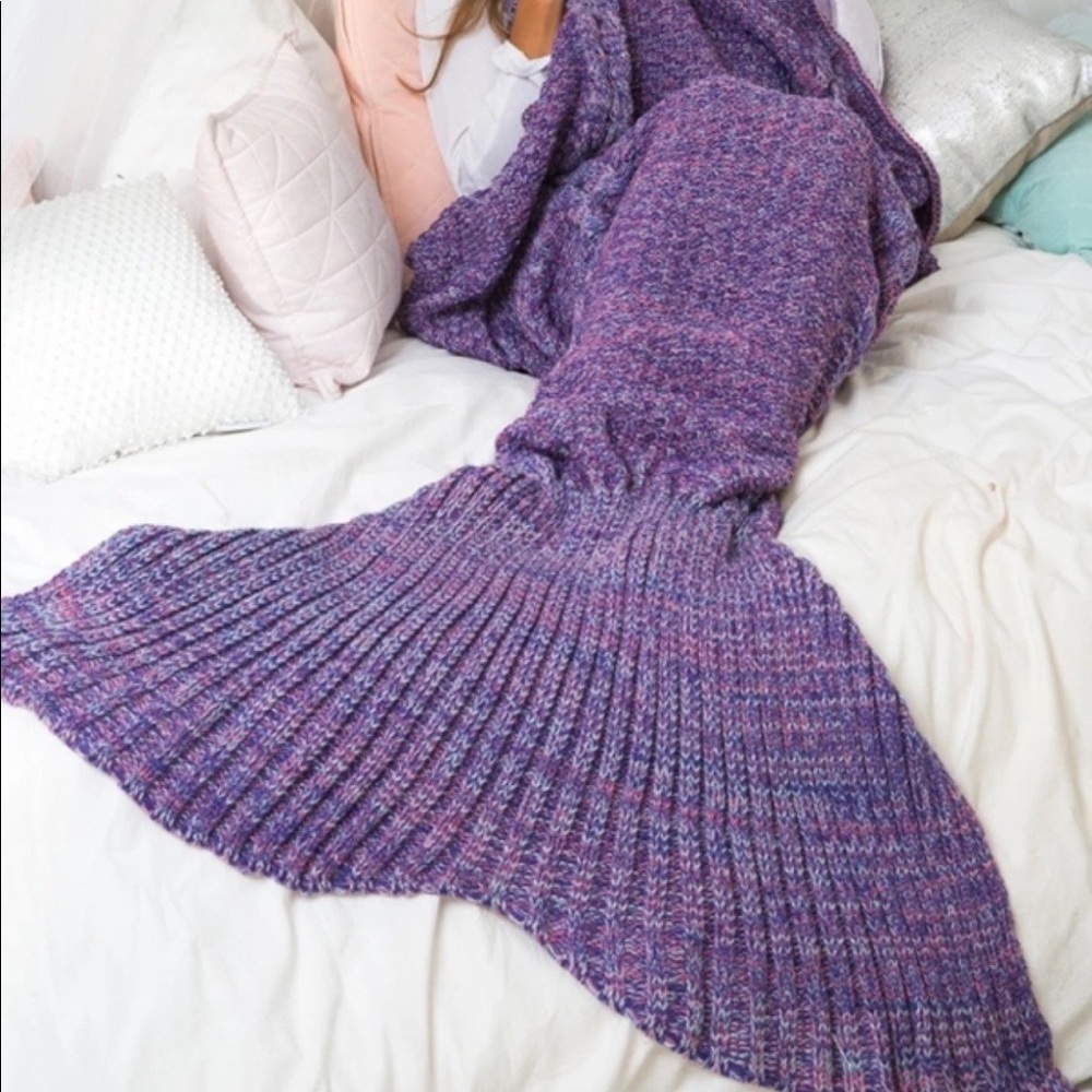 Purple mermaid blanket