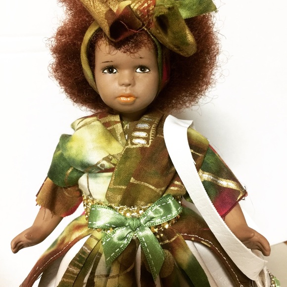 Eridelles Boutique 4909 Raeford rd Fayetteville - Picture 6 of 8