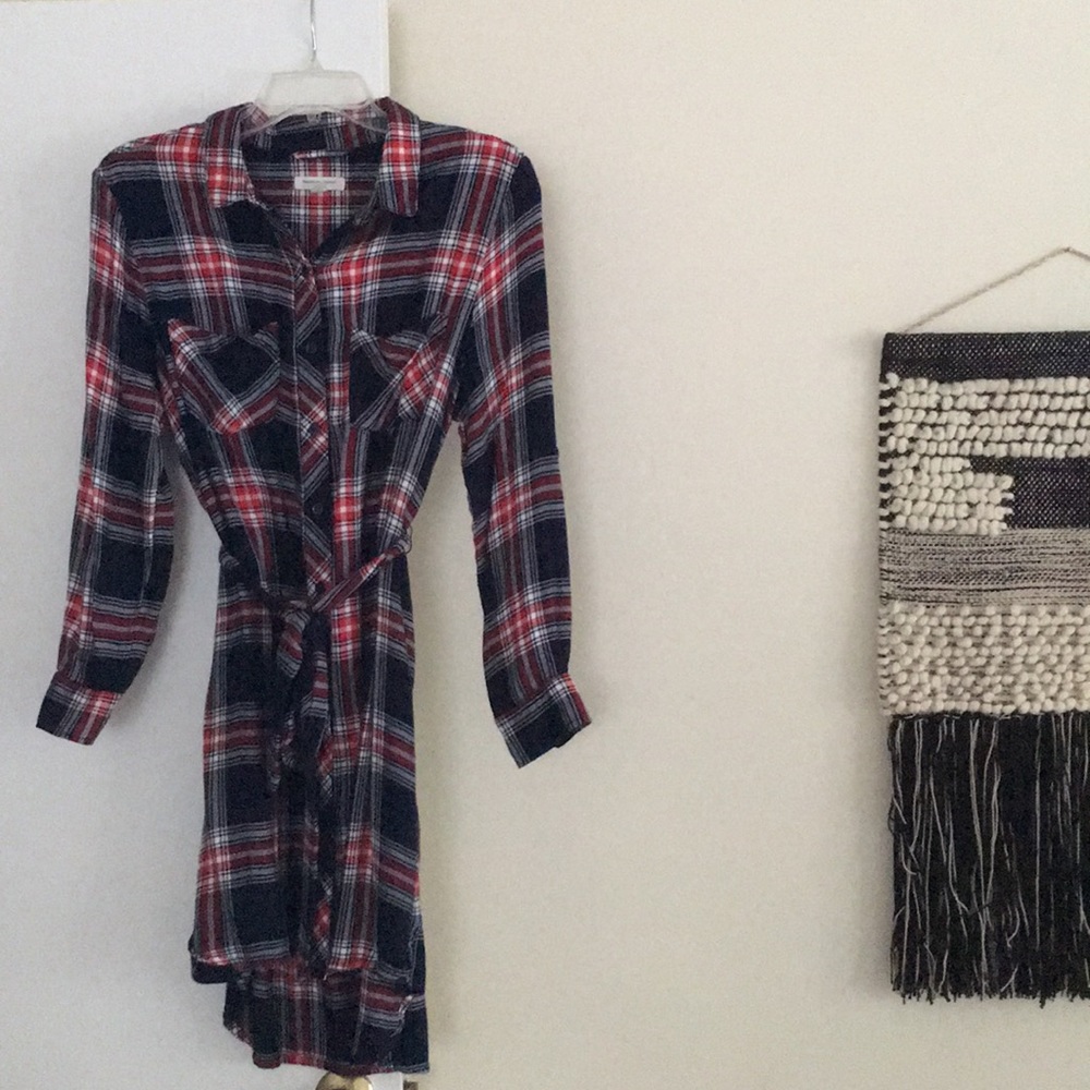 Size M plaid tie waist dress/tunic