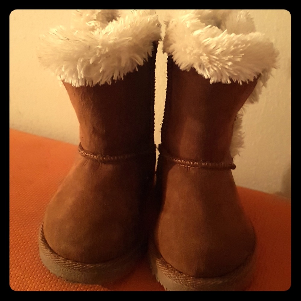 Girls boots for winter