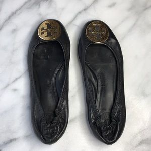 7.5 Black leather Tory Burch ballet flats