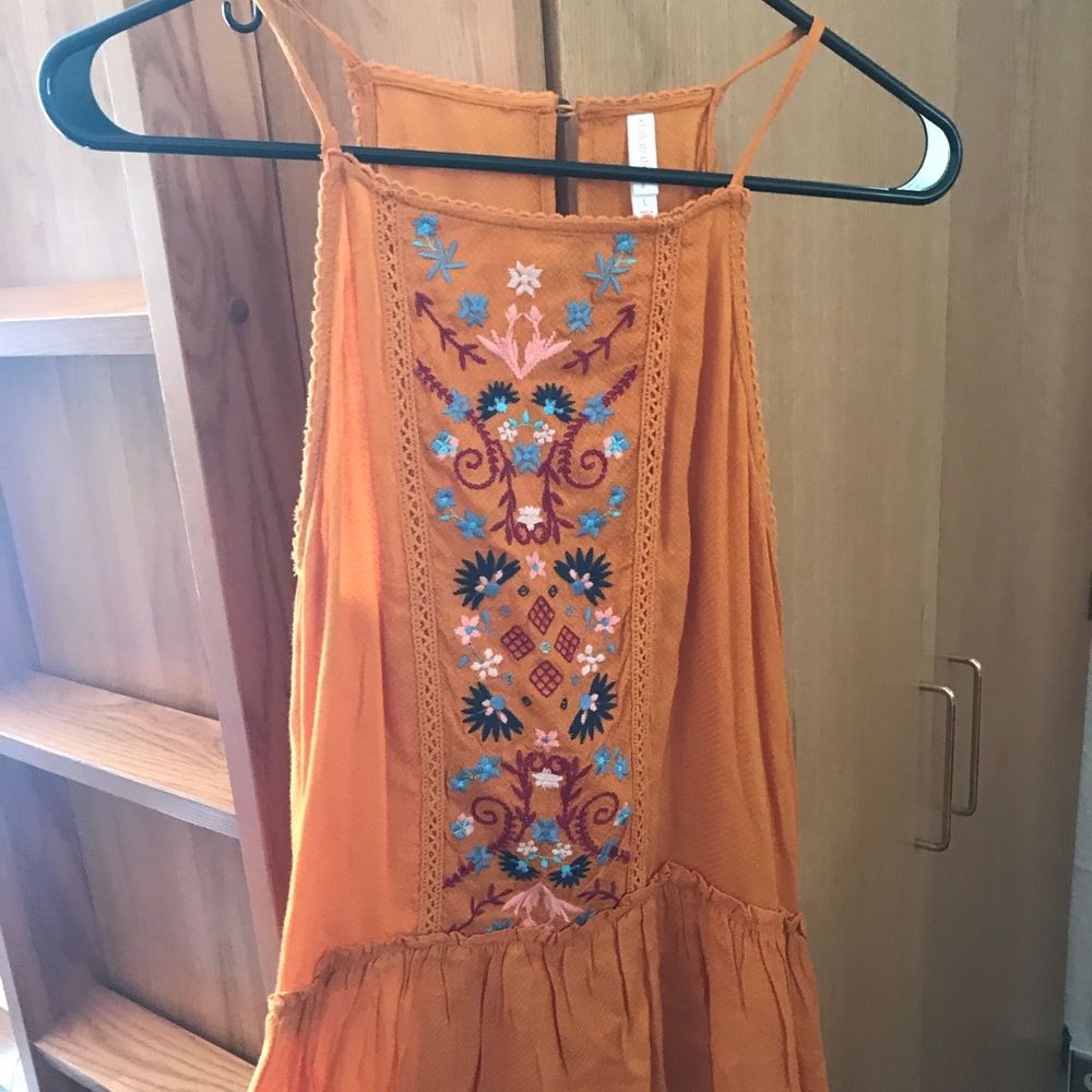 Embroidered Floral Top