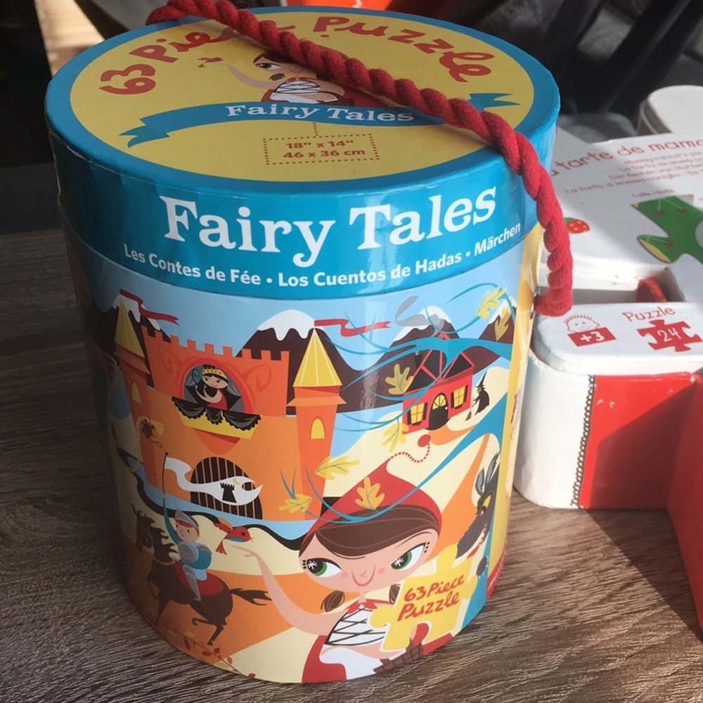 63 pieces puzzle - fairy tales