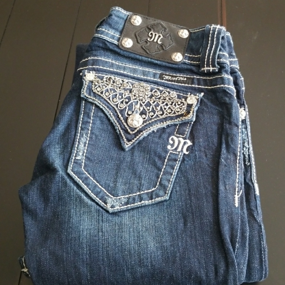 Women's Miss Me Rhinestone pocket jeans