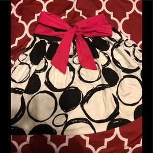 Black and white pattern skirt