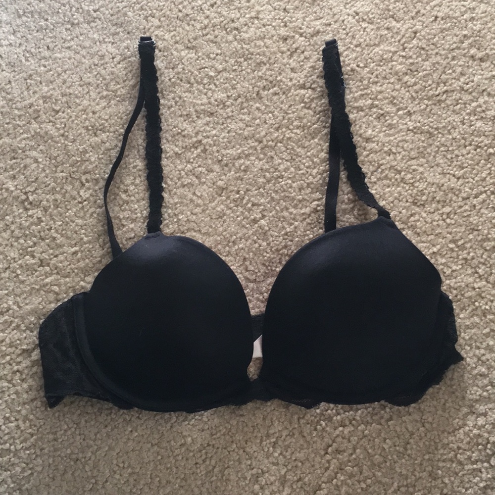 PINK Victoria’s Secret Black Lace 34C Push Up Bra - Brand New Without Tags