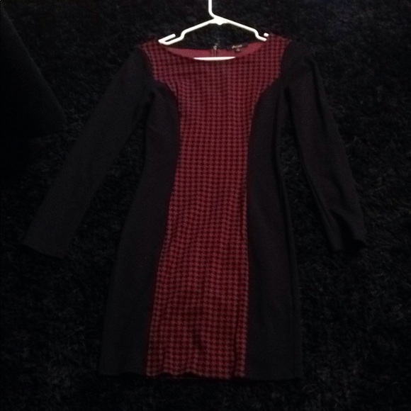 Ella Moss Dress - Picture 4 of 6