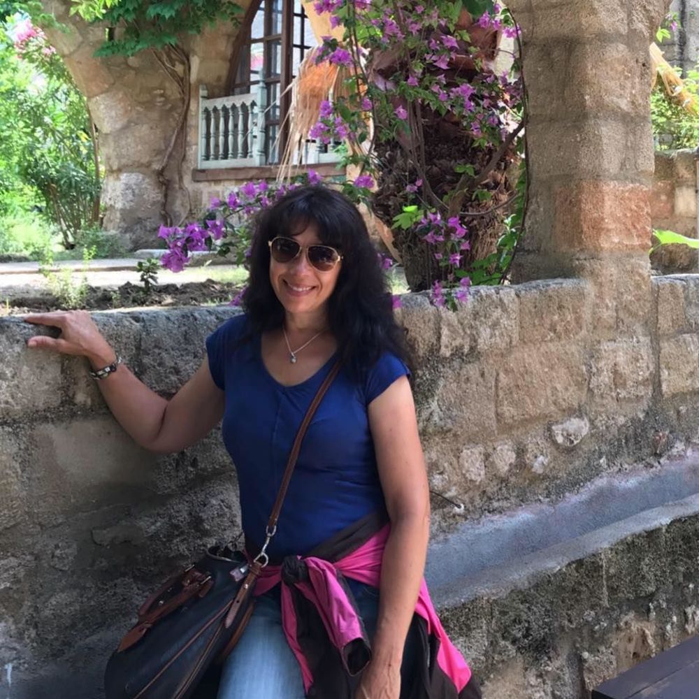 Meet your Posher, Robyn